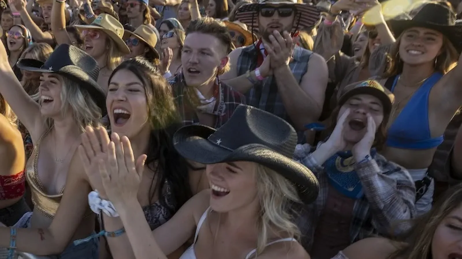 Stagecoach Country Music Festival begins after three-year haitus due to the coronavirus pandemic